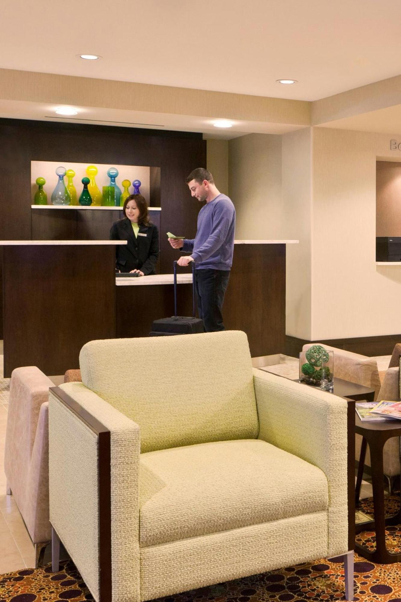 Courtyard Newburgh Stewart Airport Hotel Екстериор снимка